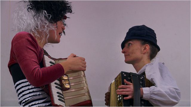 21057997_20131114171033213