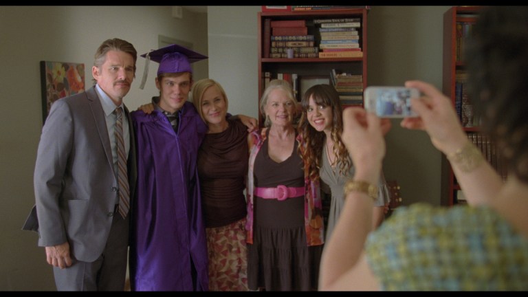 Boyhood_∏ 2014 BOYHOOD INC.IFC PRODUCTIONS I, L.L.C.  ALL RIGHTS RESERVED. photo8