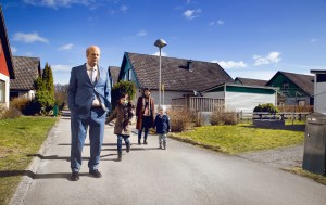 mr-ove-photo-2-tre-vn%cc%83nner-produktion-ab